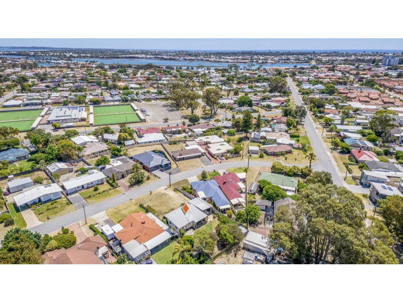 6 Goomarl Street, Dudley Park WA 6210