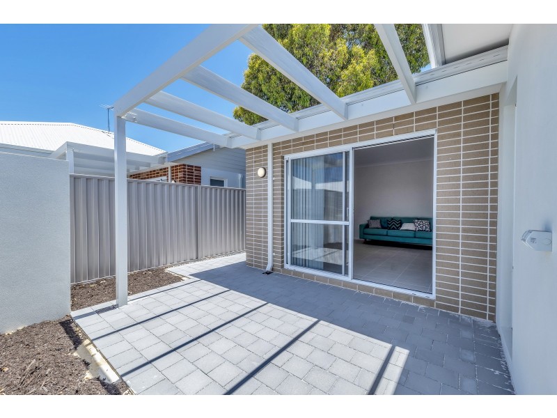 2/24 Bushlark  Turn, Erskine WA 6210