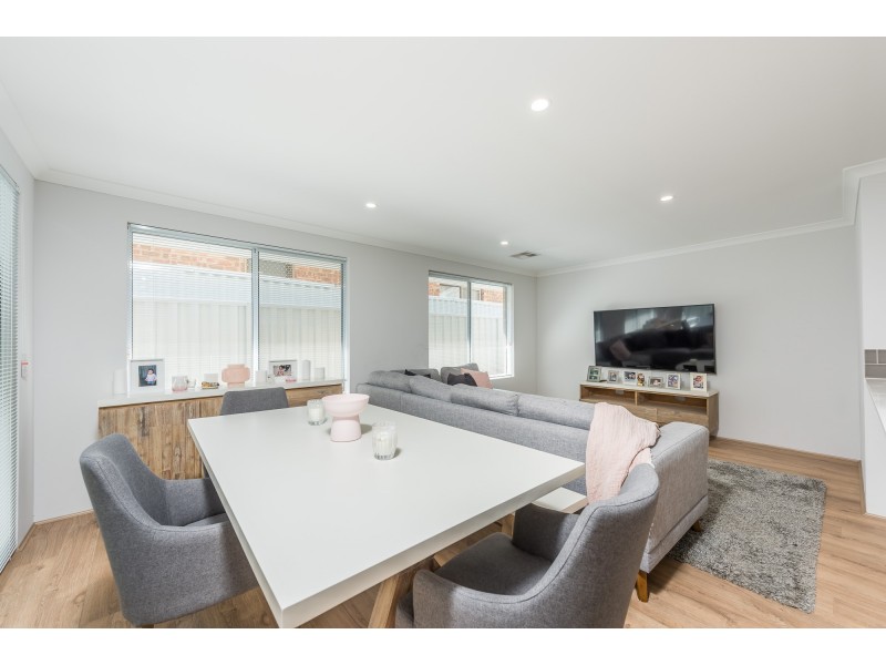 4B Methuen Way, Duncraig WA 6023