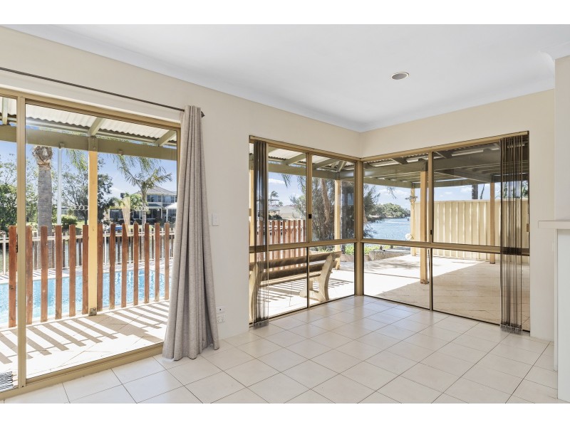 9 Robertson Grove, South Yunderup WA 6208