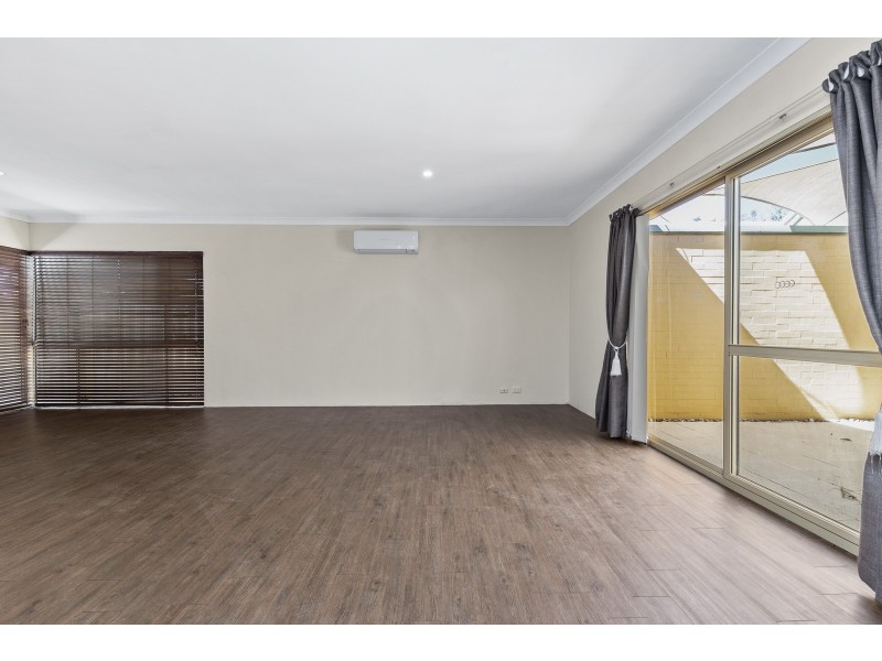 9 Robertson Grove, South Yunderup WA 6208
