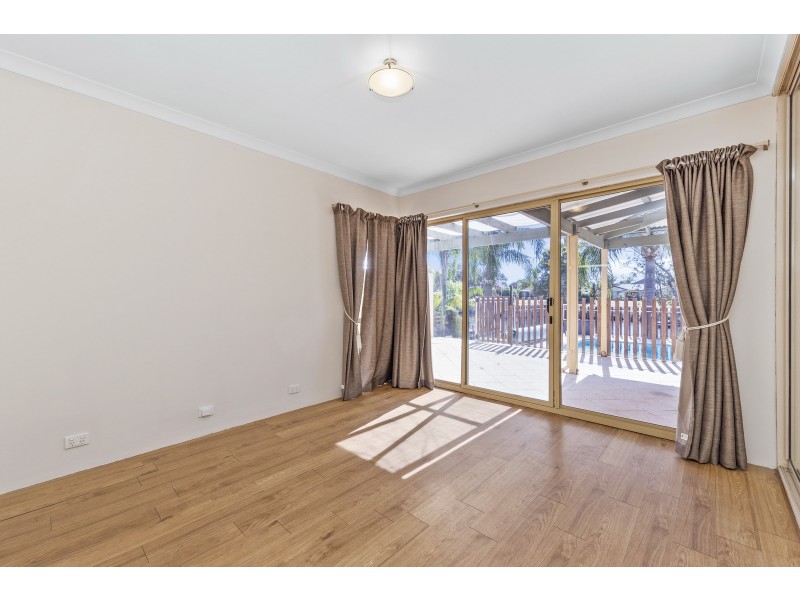 9 Robertson Grove, South Yunderup WA 6208