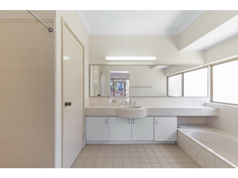 9 Robertson Grove, South Yunderup WA 6208