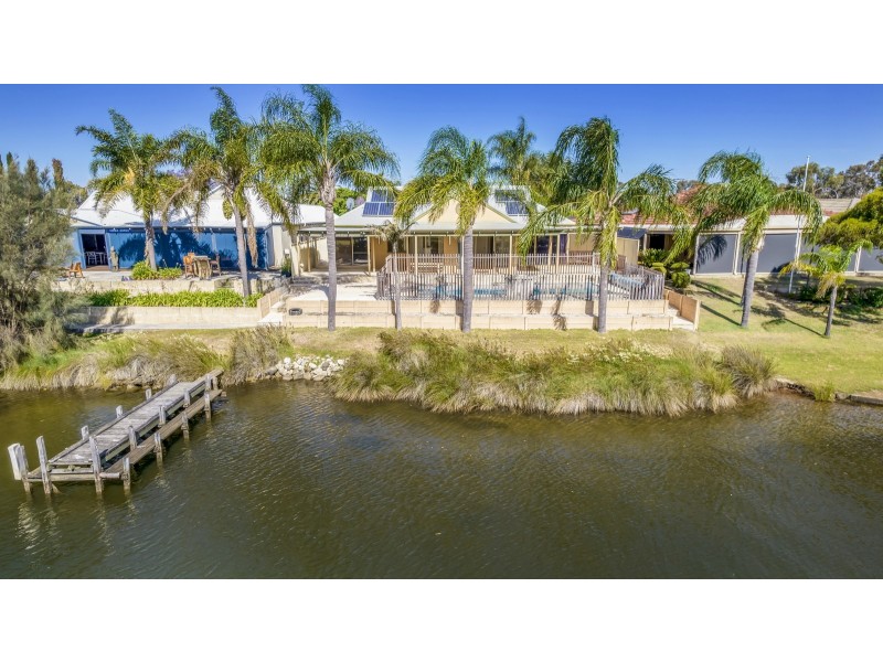 9 Robertson Grove, South Yunderup WA 6208