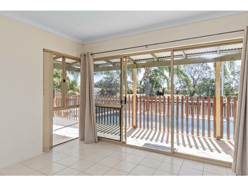 9 Robertson Grove, South Yunderup WA 6208