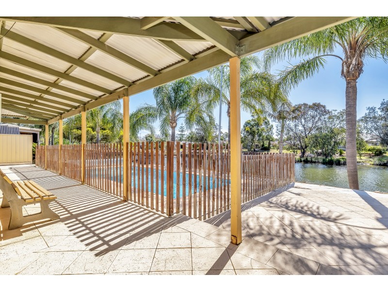 9 Robertson Grove, South Yunderup WA 6208