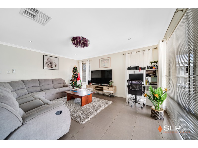 35 Pierre Bend, Ellenbrook WA 6069