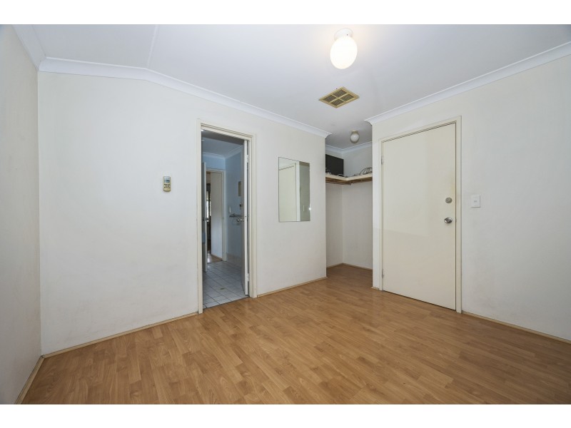 16 Wenstead Place, Stratton WA 6056
