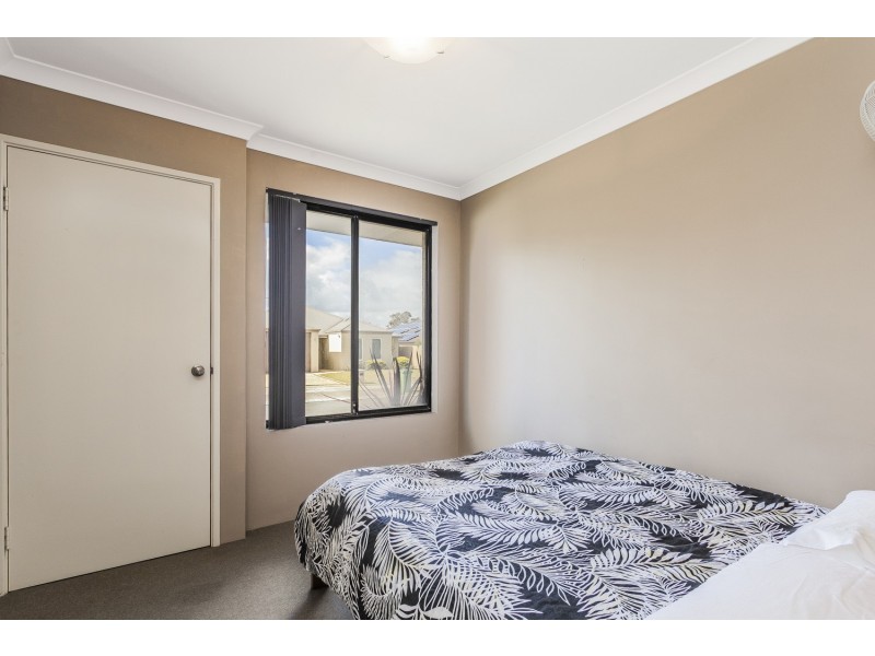9 Dewsbury Drive, Bertram WA 6167