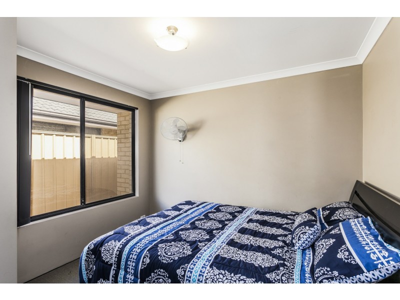 9 Dewsbury Drive, Bertram WA 6167