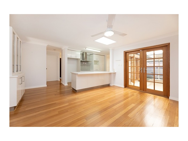 8 Grevillea Way, Heathridge WA 6027