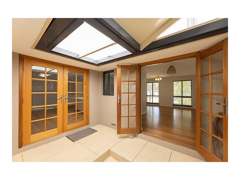 8 Grevillea Way, Heathridge WA 6027