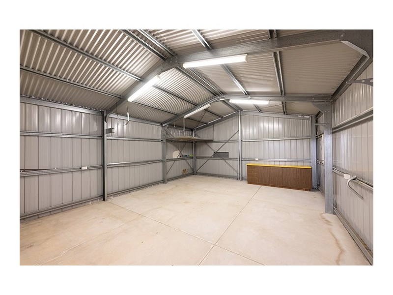 8 Grevillea Way, Heathridge WA 6027