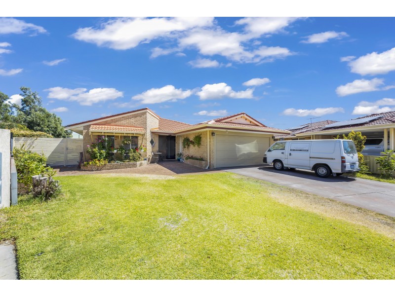 18 Silkwood Way, Beechboro WA 6063