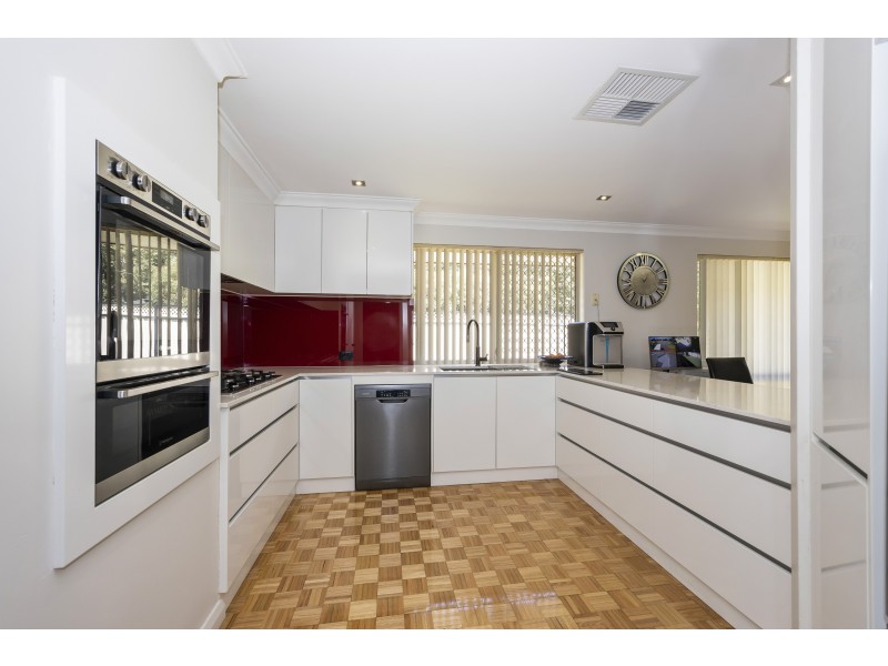 18 Silkwood Way, Beechboro WA 6063