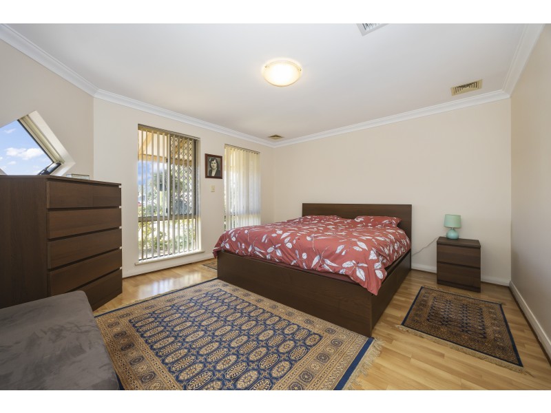 18 Silkwood Way, Beechboro WA 6063