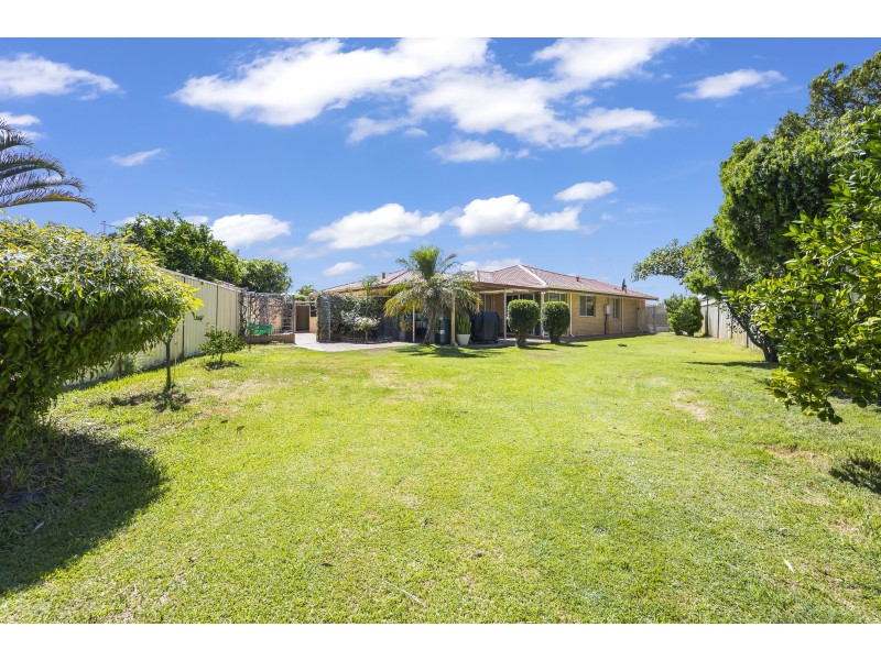 18 Silkwood Way, Beechboro WA 6063
