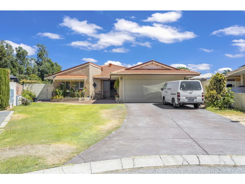 18 Silkwood Way, Beechboro WA 6063
