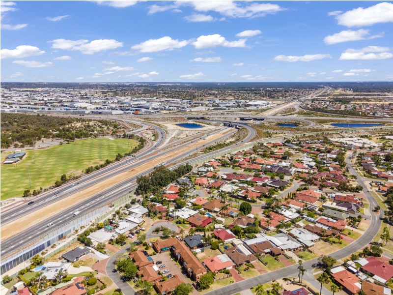 18 Silkwood Way, Beechboro WA 6063
