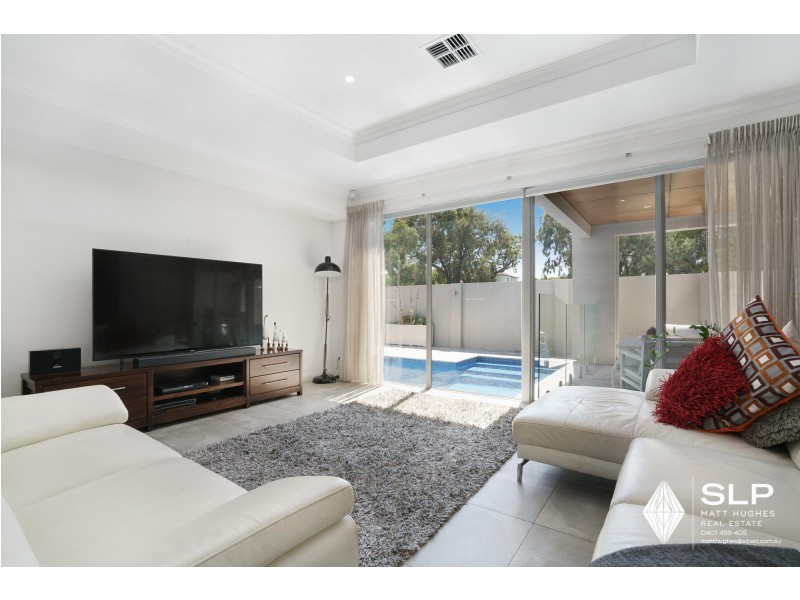 17 Warren Road, Yokine WA 6060