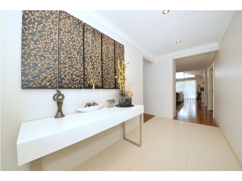 12 Solander Street, Harrisdale WA 6112