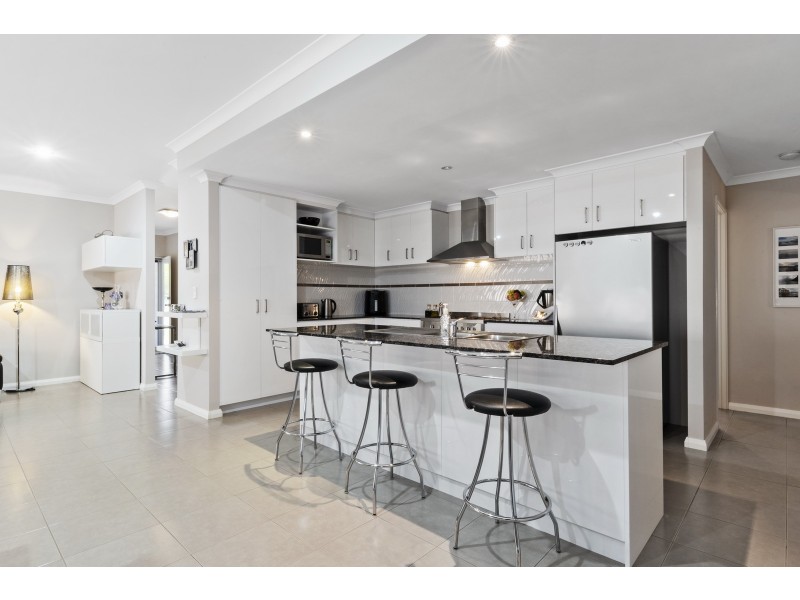 6A Brockman Street, Falcon WA 6210