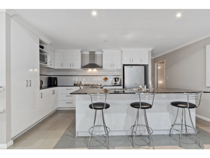 6A Brockman Street, Falcon WA 6210