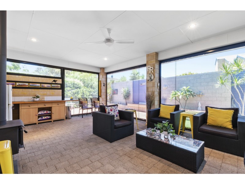 6A Brockman Street, Falcon WA 6210