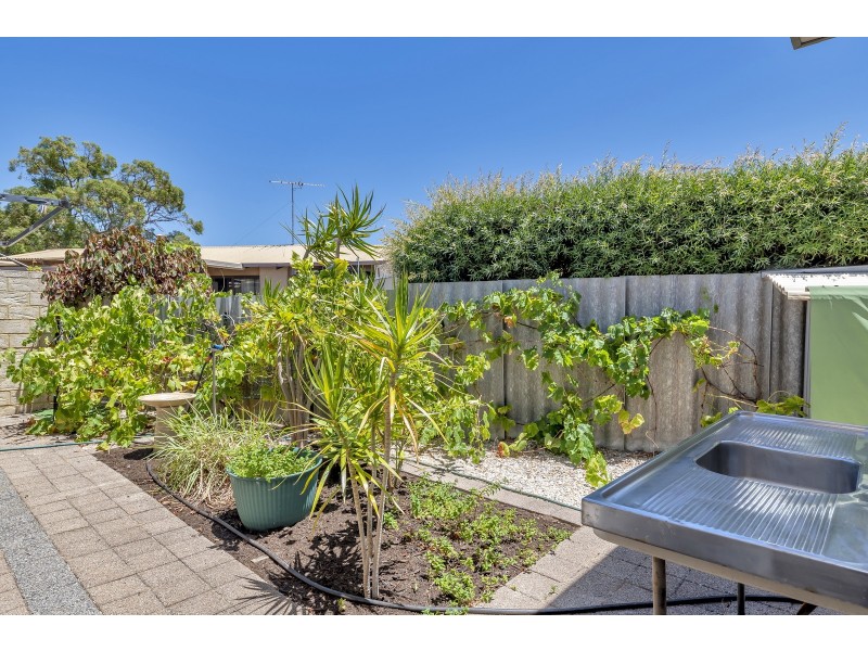 6A Brockman Street, Falcon WA 6210