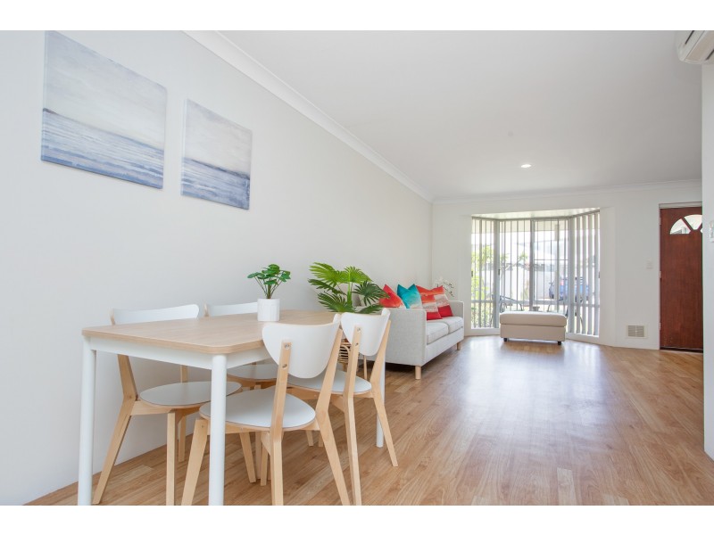9/19 Flora Terrace, Watermans Bay WA 6020