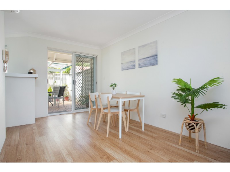 9/19 Flora Terrace, Watermans Bay WA 6020