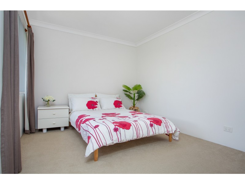 9/19 Flora Terrace, Watermans Bay WA 6020