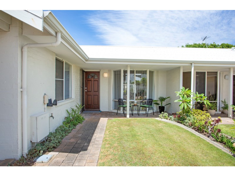 9/19 Flora Terrace, Watermans Bay WA 6020
