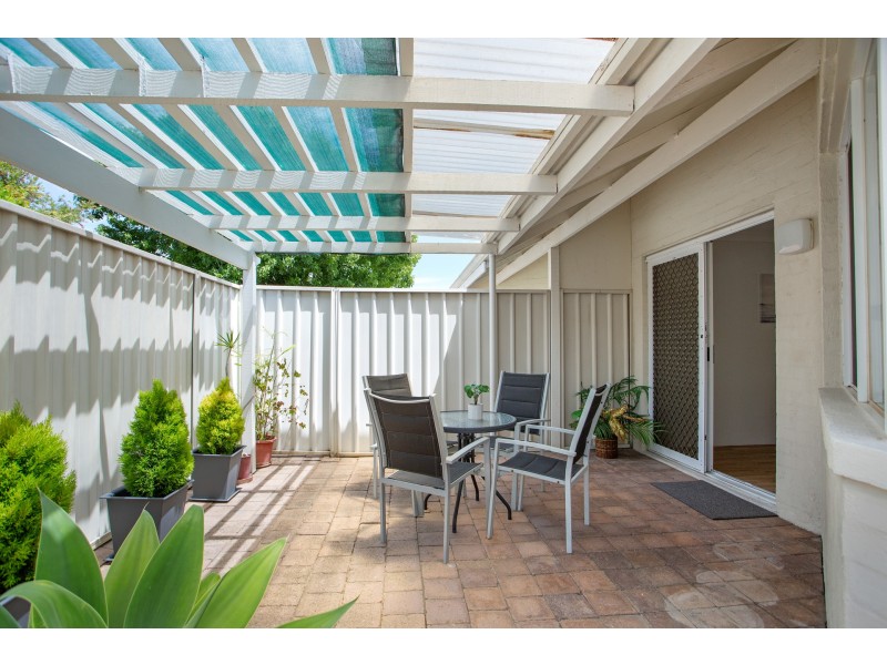 9/19 Flora Terrace, Watermans Bay WA 6020