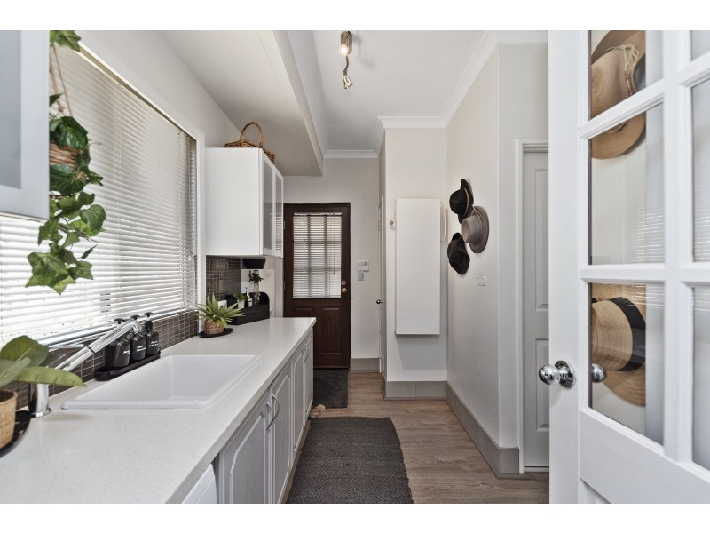 44 Trenant Park Gardens, Golden Bay WA 6174