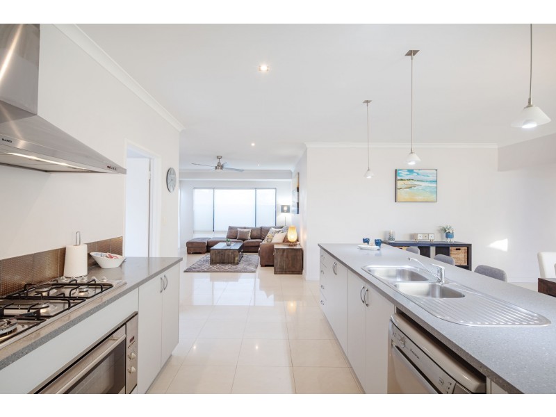 6 Channel View, Dawesville WA 6211