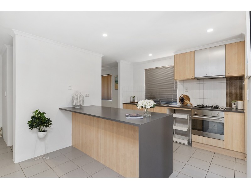 3/1 Mariners Cove Drive, Dudley Park WA 6210