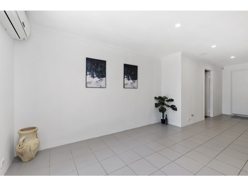 3/1 Mariners Cove Drive, Dudley Park WA 6210