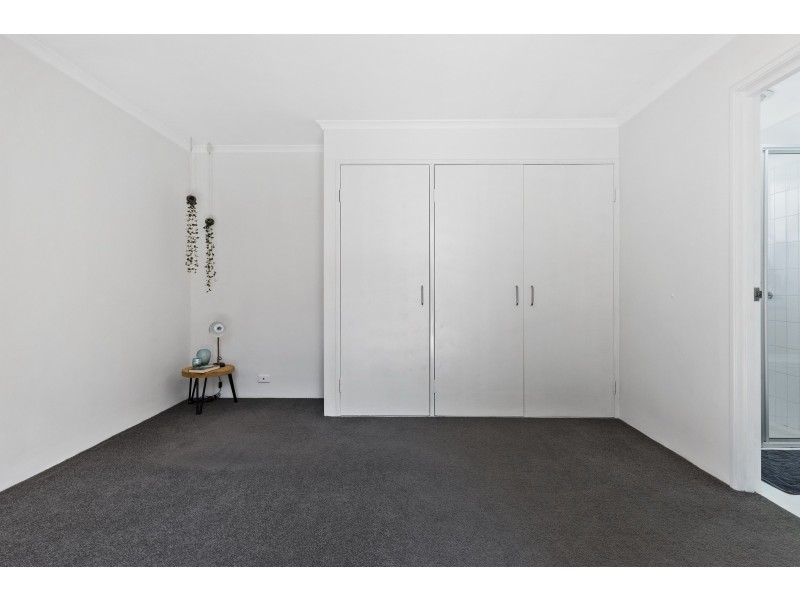 3/1 Mariners Cove Drive, Dudley Park WA 6210