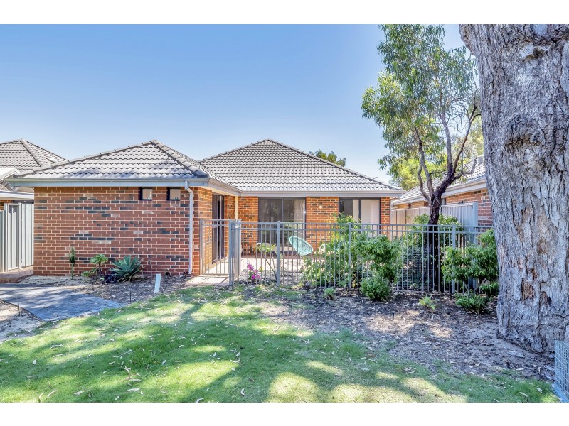 3/1 Mariners Cove Drive, Dudley Park WA 6210