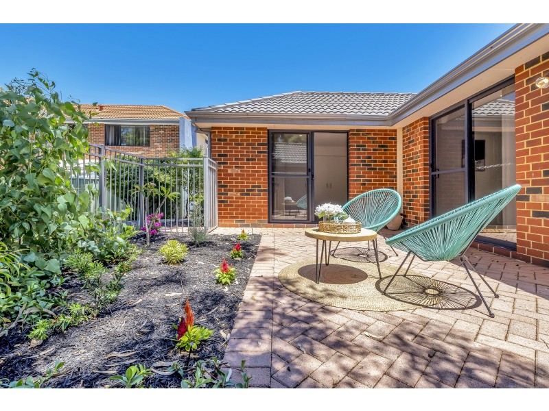 3/1 Mariners Cove Drive, Dudley Park WA 6210