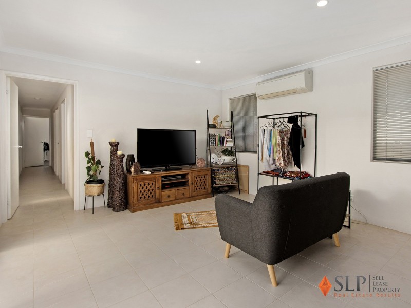 76 Adelong Avenue, Golden Bay WA 6174