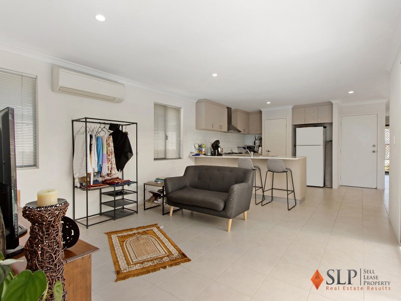 76 Adelong Avenue, Golden Bay WA 6174