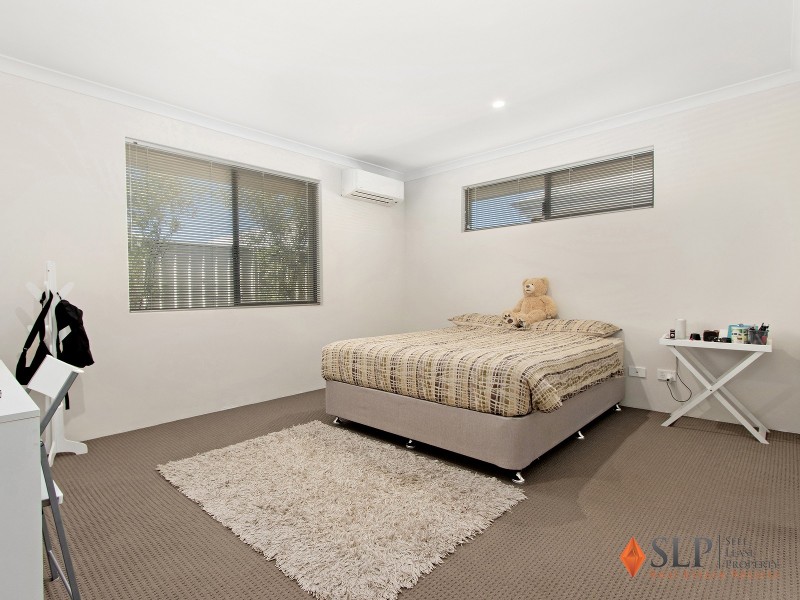 76 Adelong Avenue, Golden Bay WA 6174