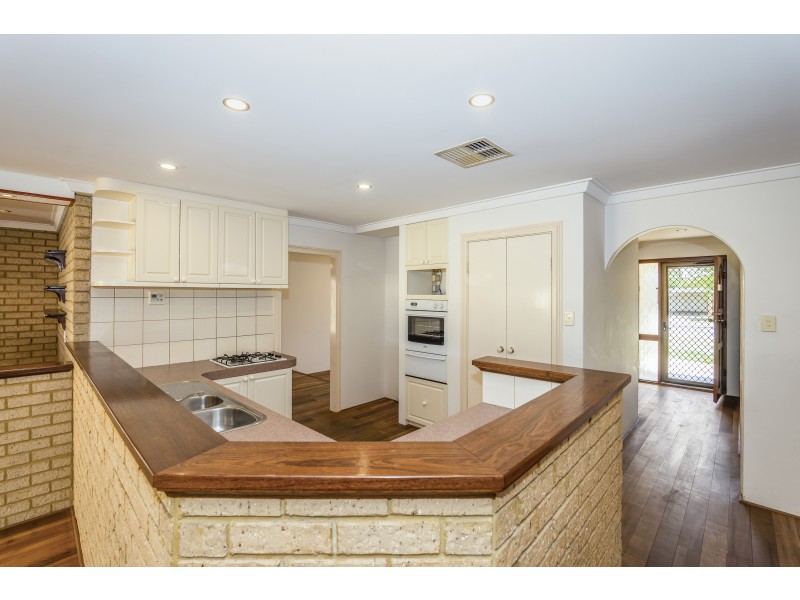9 Mekong Place, Beechboro WA 6063