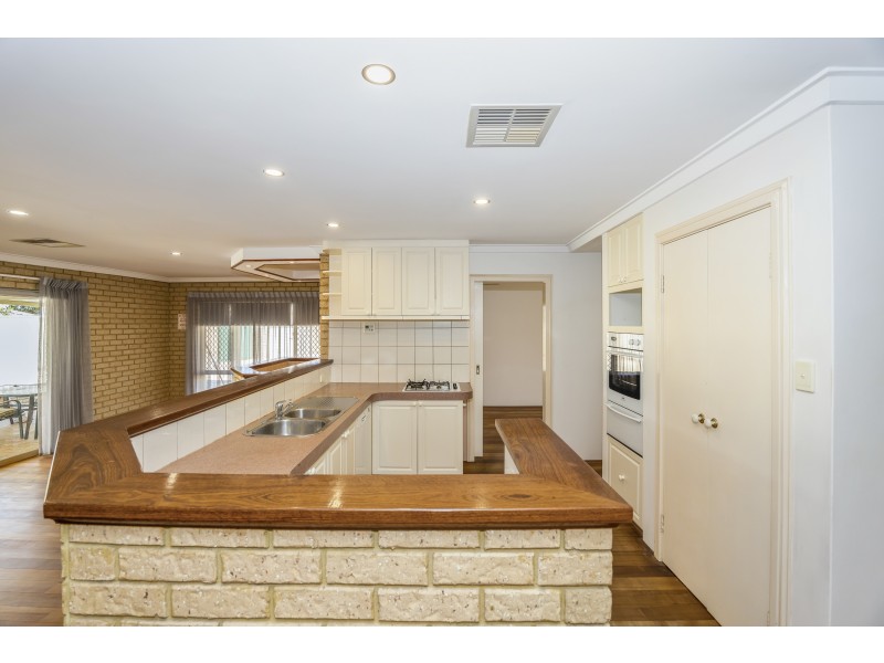 9 Mekong Place, Beechboro WA 6063