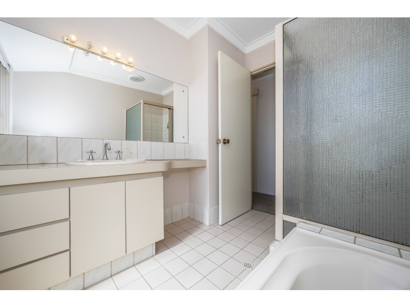 9 Mekong Place, Beechboro WA 6063