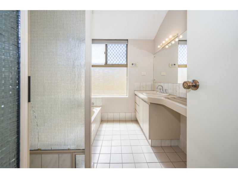 9 Mekong Place, Beechboro WA 6063