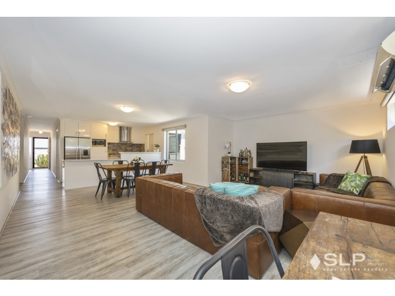 4/174 Flinders Street, Yokine WA 6060