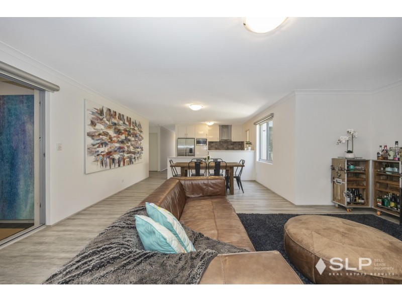 4/174 Flinders Street, Yokine WA 6060